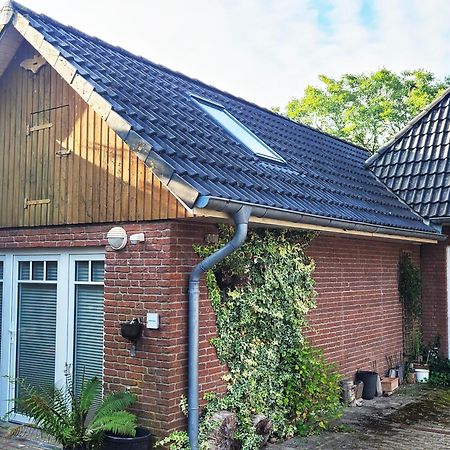 Ostenfeld  Modernes 1-Zimmer-Apartment Mit Galerie-Schlafkoje Im Skandinavischen Stil מראה חיצוני תמונה